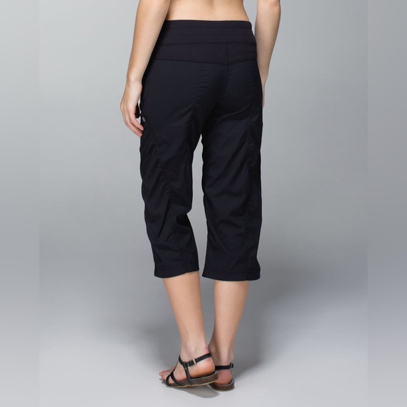 Lululemon Studio Crop - Picture 2 of 12